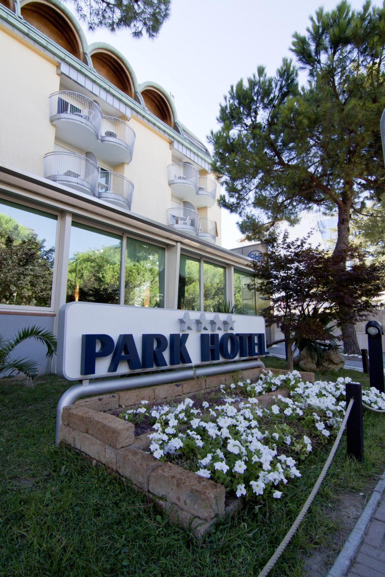 Park Hotel Lignano Sabbiadoro Ngoại thất bức ảnh